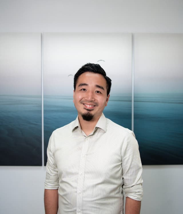 Benny Au（心理學顧問）